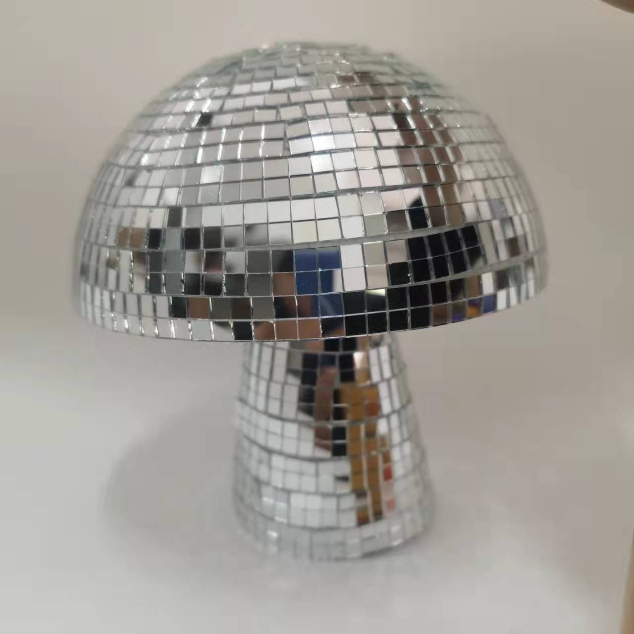 VraCele™ Disco Mushroom Lamp