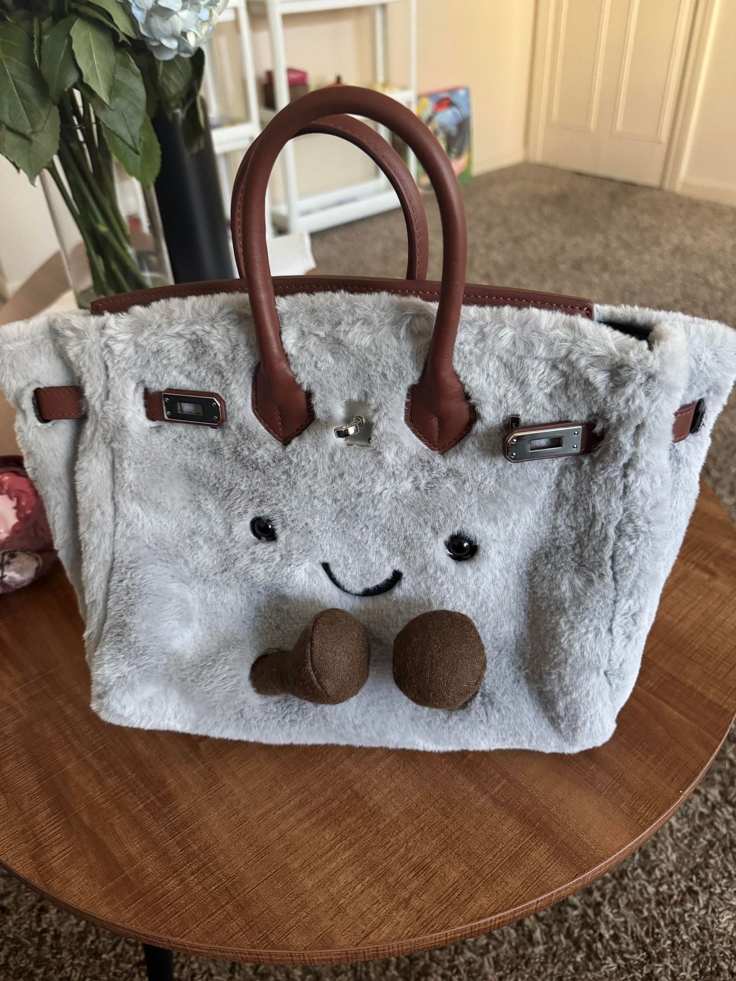 Plush Smiley Tote Bag – Furry Cute Handbag